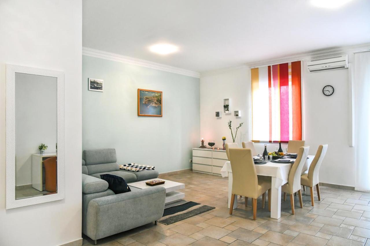 Apartman Lui Риека Экстерьер фото